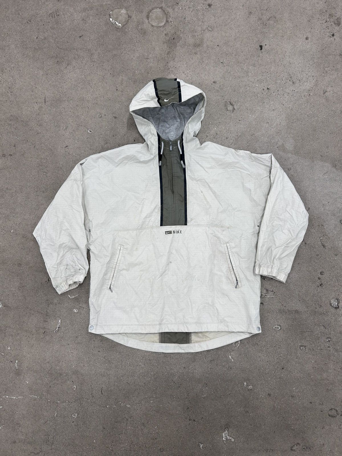 Nike VTG 1990S NIKE L BEIGE WINDBREAKER PREOWNED GOOD CONDITION Size US L / EU 52-54 / 3 - 1 Thumbnail