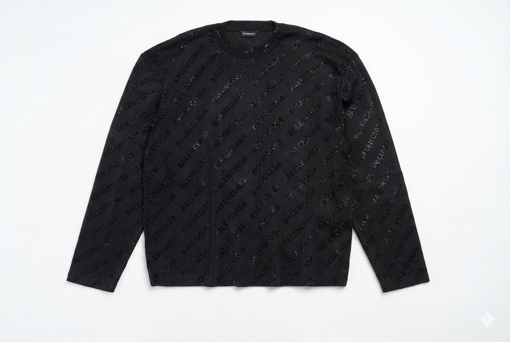 Balenciaga o1tr1nto0126 Allover Logo Crewneck Sweater in Black Size US XL / EU 56 / 4 - 1 Preview