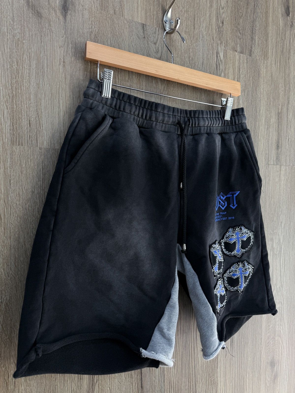 LOST INTRICACY Lost Intricacy Shorts Size US 34 / EU 50 - 3 Thumbnail