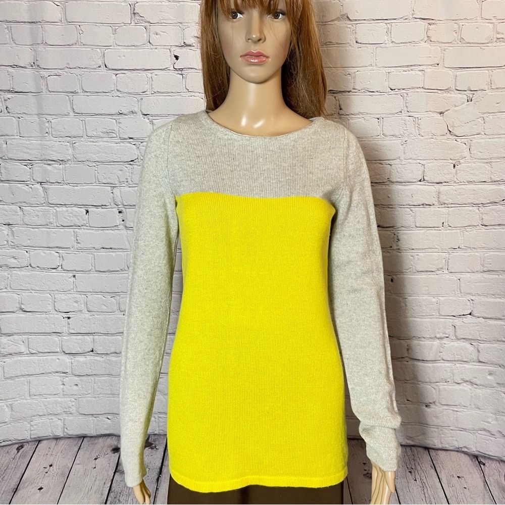 Banana Republic Banana Republic Wool Cashmere Colorblock Yellow Grey Sweate Size S / US 4 / IT 40 - 1 Thumbnail