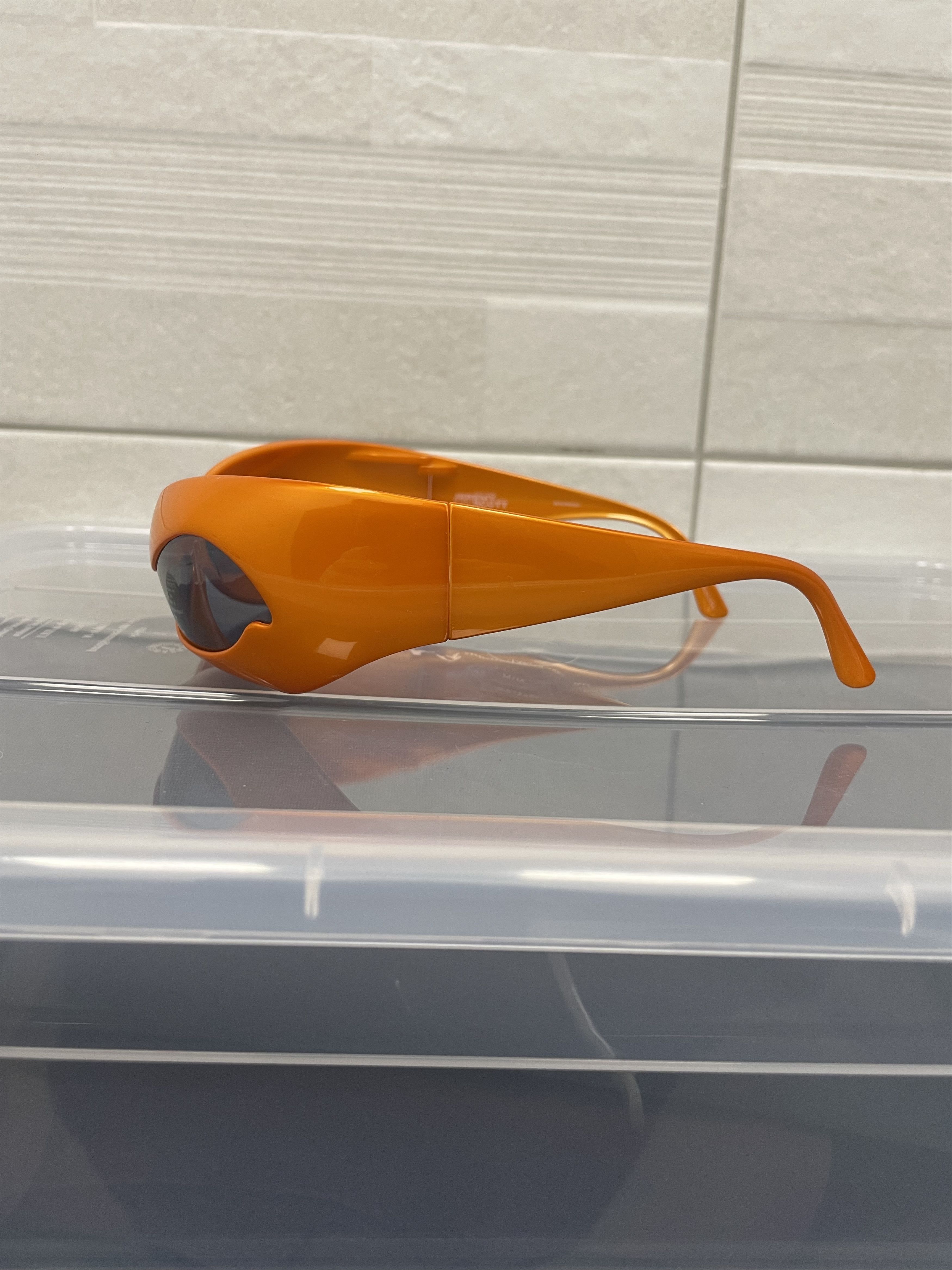 Jeremy Scott × Linda Farrow Linda Farrow X Jeremy Scott Nuwave (Tangerine/Silver) Size ONE SIZE - 4 Thumbnail