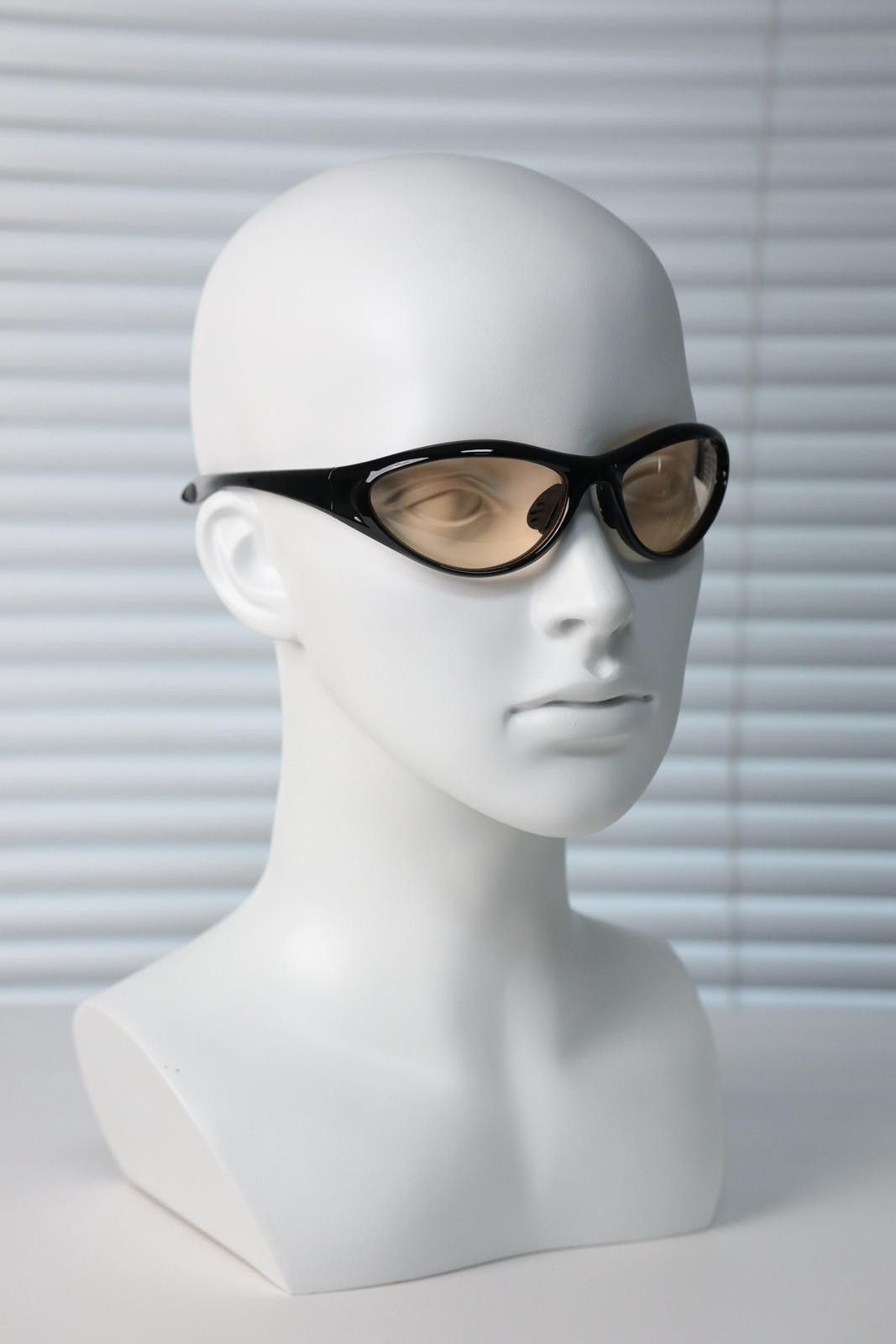 Other Rare Vtg Y2k Avant Garde Cat Eye Black Sunglasses Unisex OS Size ONE SIZE - 5 Thumbnail