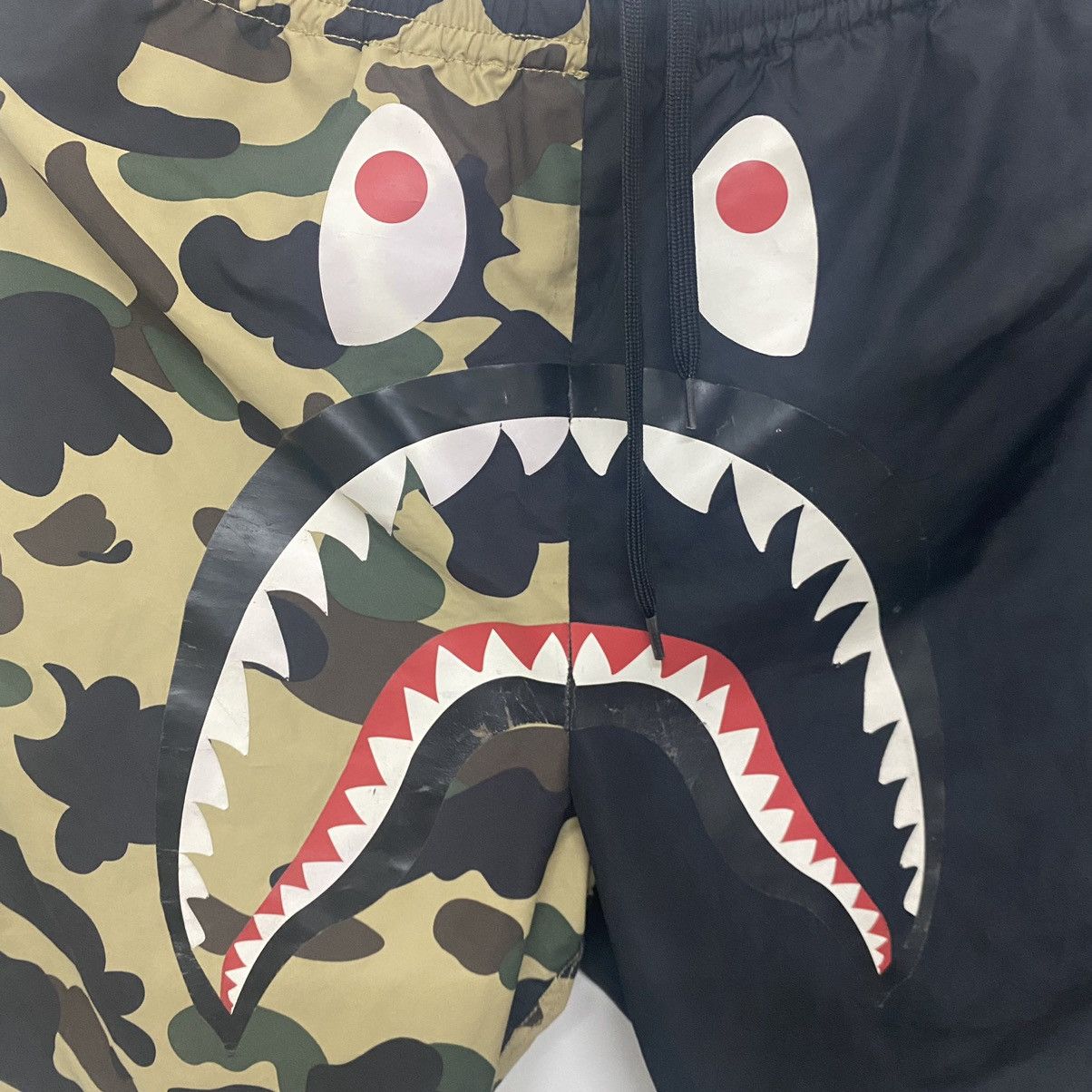 Bape Half Shark Beach Shorts Black Size US 34 / EU 50 - 5 Thumbnail