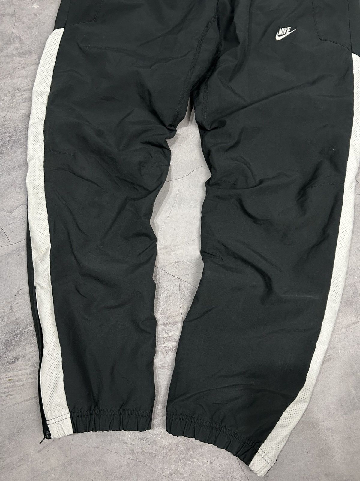 Nike Rare Vintage Nike Drill Track Pants TN Swoosh Size US 32 / EU 48 - 3 Thumbnail
