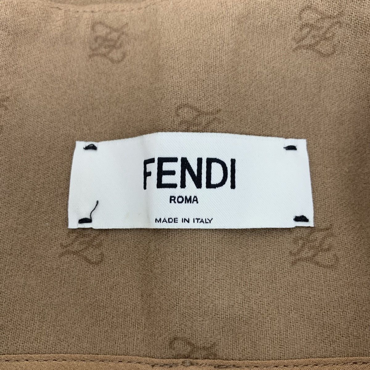 Fendi Fendi Dark Brown Logo Letter Sheep Wool Pleated Shorts K26WX Size 27" / US 4 / IT 40 - 5 Thumbnail
