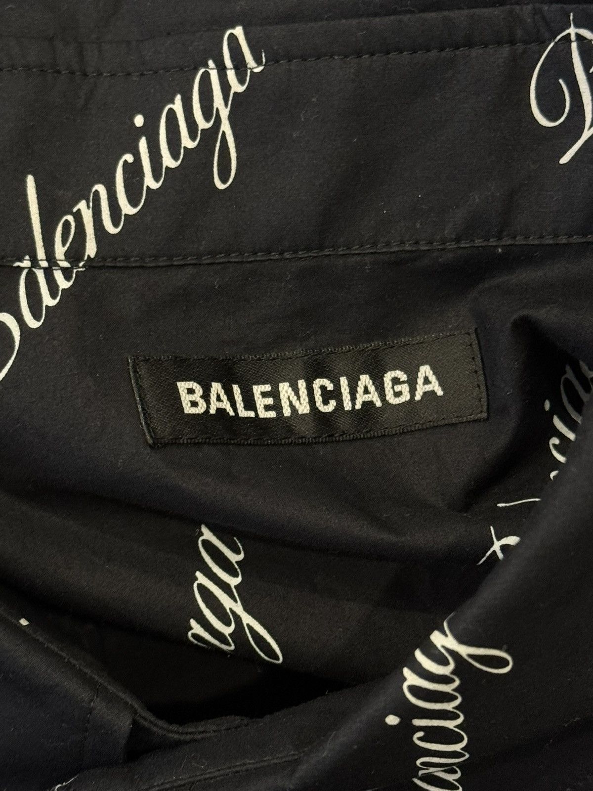 Balenciaga Balenciaga Script Poplin Shirt Size US L / EU 52-54 / 3 - 7 Thumbnail