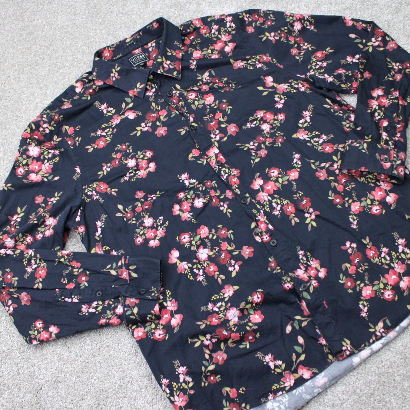 Guess GUESS Shirt Men 2XL Floral Black Red Long Sleeve Button-Up Modern Classic Storm Brand: GUESS Size US XXL / EU 58 / 5 - 5 Thumbnail