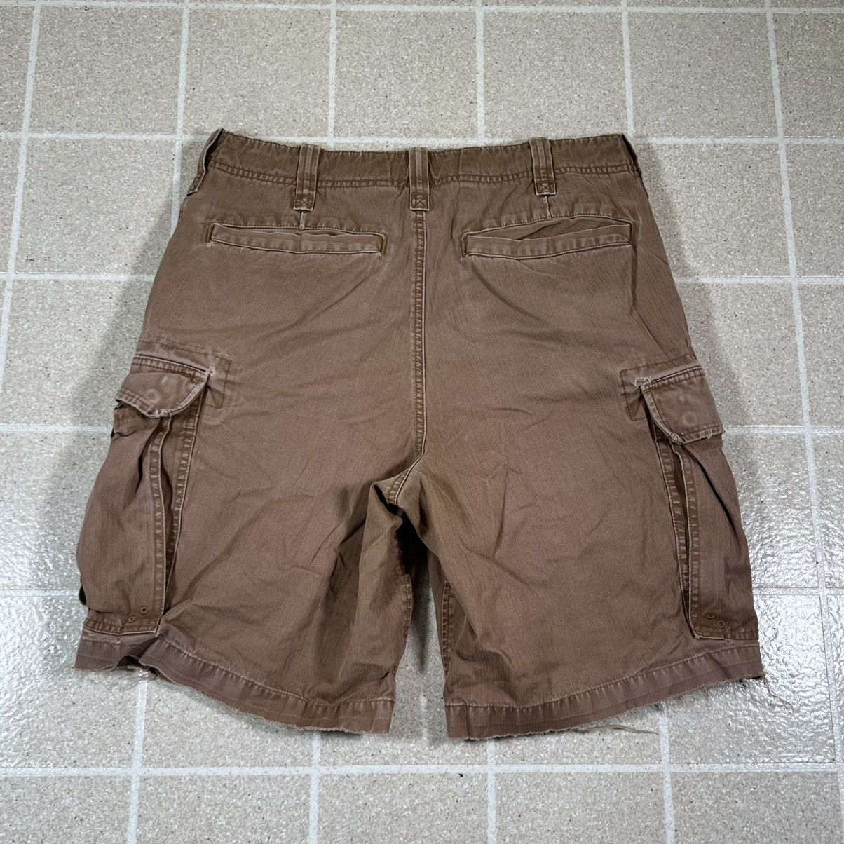 Abercrombie & Fitch Abercrombie & Fitch Cargo Shorts Y2K Vintage Fatigues Sz 32 Size US 32 / EU 48 - 3 Thumbnail