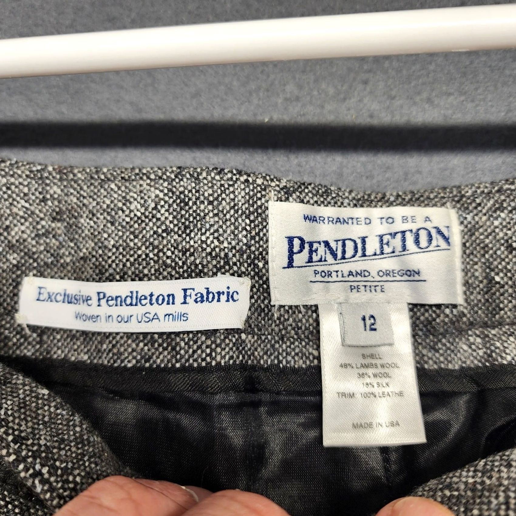 Pendleton Pendleton Pants Womens 12 Grey Wool Silk Leather Zip Lined Career USA Suit Pants Regular 28in Inseam Womens Size 34" / US 12 / IT 48 - 3 Thumbnail