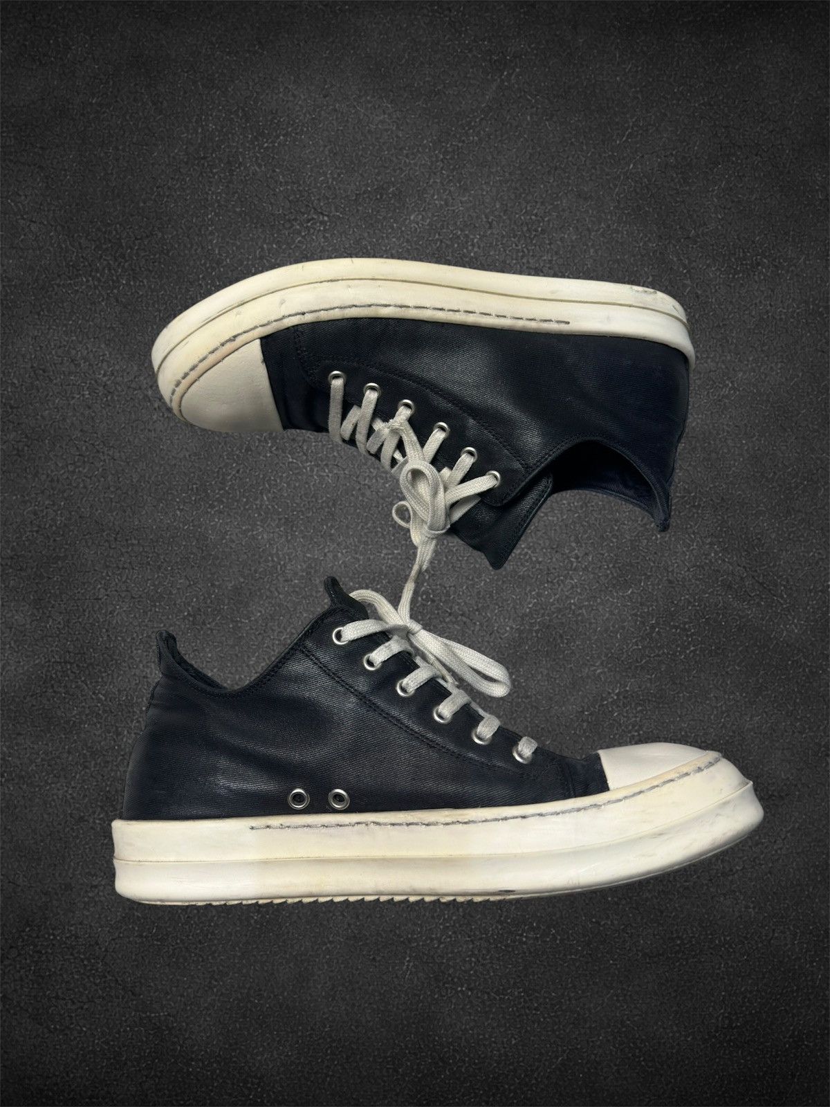 Rick Owens Rick Owens waxed canvas low ramones Size US 8.5 / EU 41-42 - 8 Thumbnail