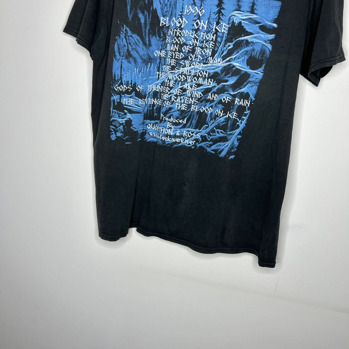 Band Tees Vintage Bathory Blood On Ice 1996 Tshirt Tee Faded Size US M / EU 48-50 / 2 - 8 Thumbnail