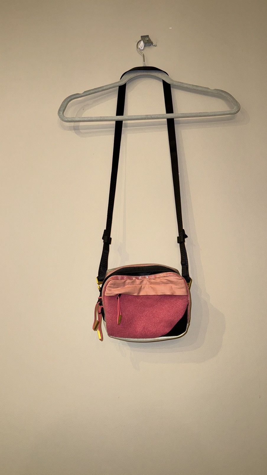 Acne Studios Acne Studios x Bla Konst crossbody bag rare bag vintage Size ONE SIZE - 2 Thumbnail