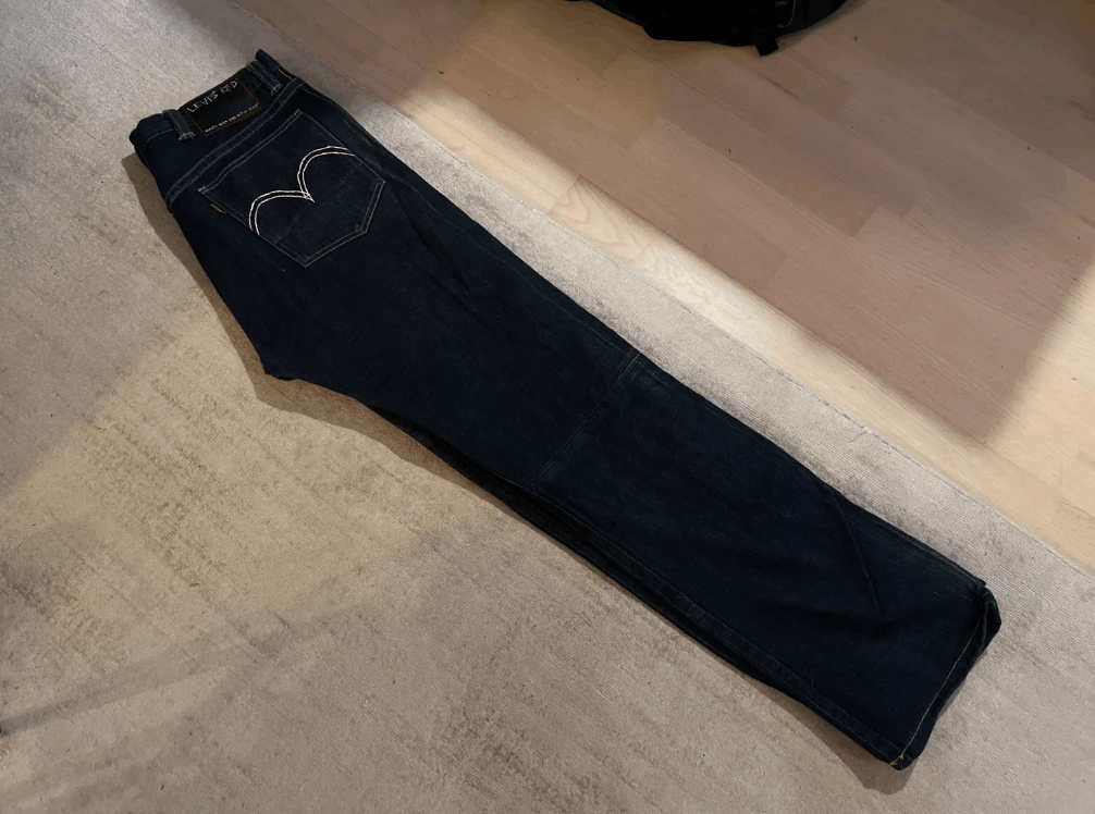 Levi's Levi's RED Jeans - RARE - Size 34x32 Size US 34 / EU 50 - 4 Thumbnail
