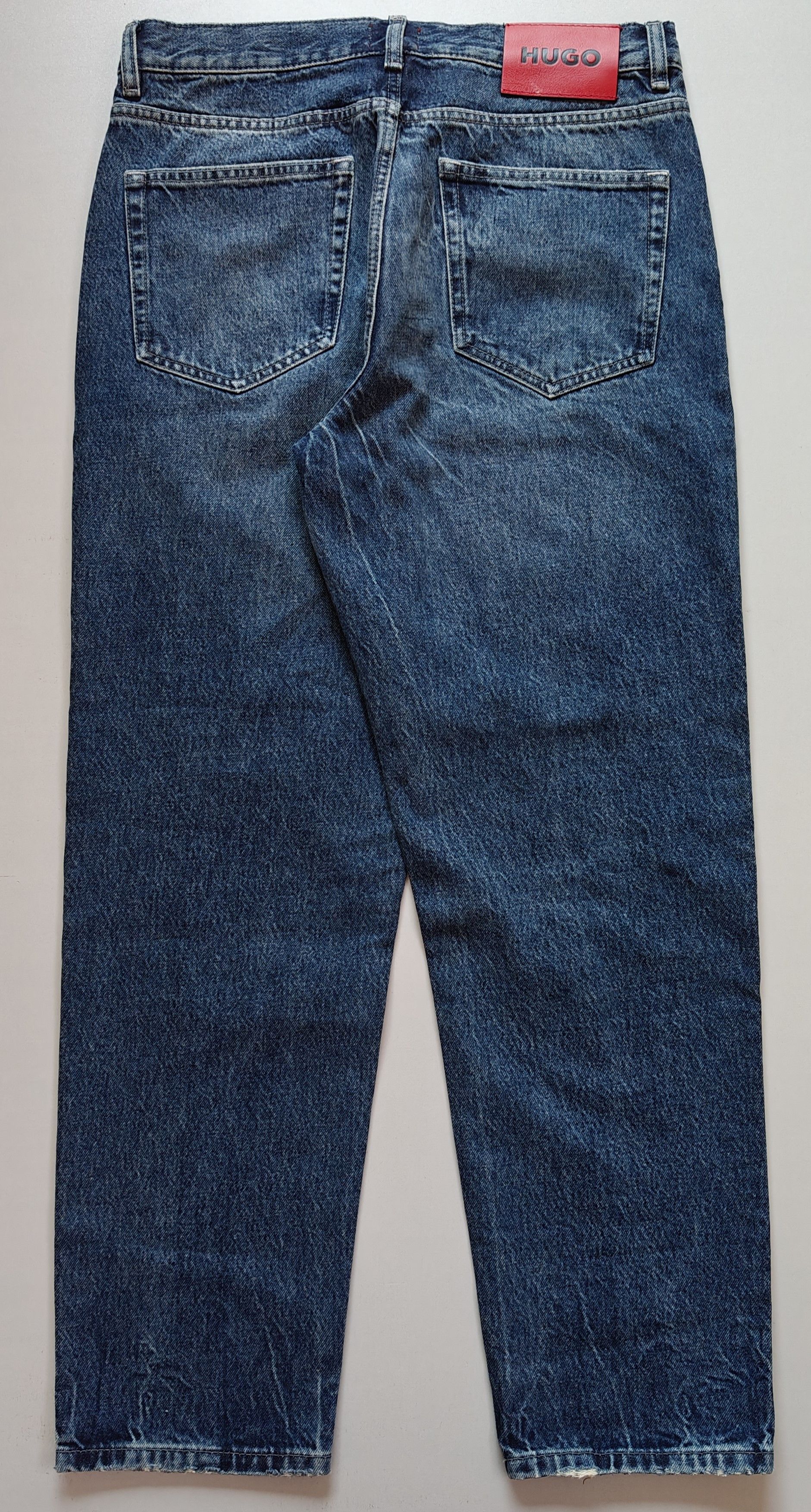 Hugo HUGO Relaxed Tapered Fit men's Jeans Free Shipping T/6078 Size US 31 - 4 Thumbnail