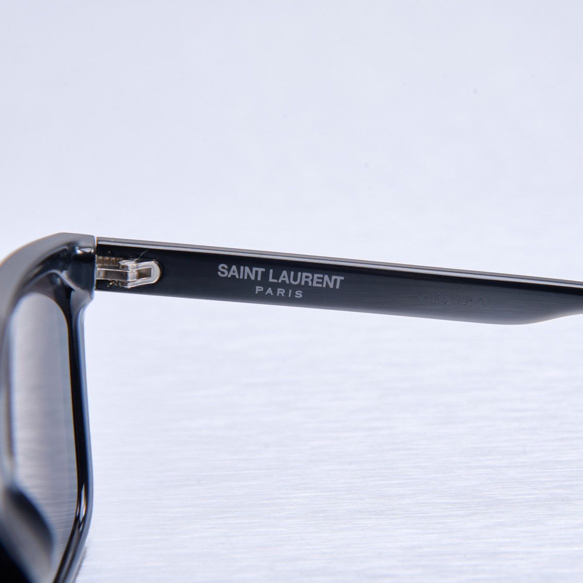 Saint Laurent Paris SAINT LAURENT SL 318 001 SUNGLASSES Size ONE SIZE - 4 Thumbnail