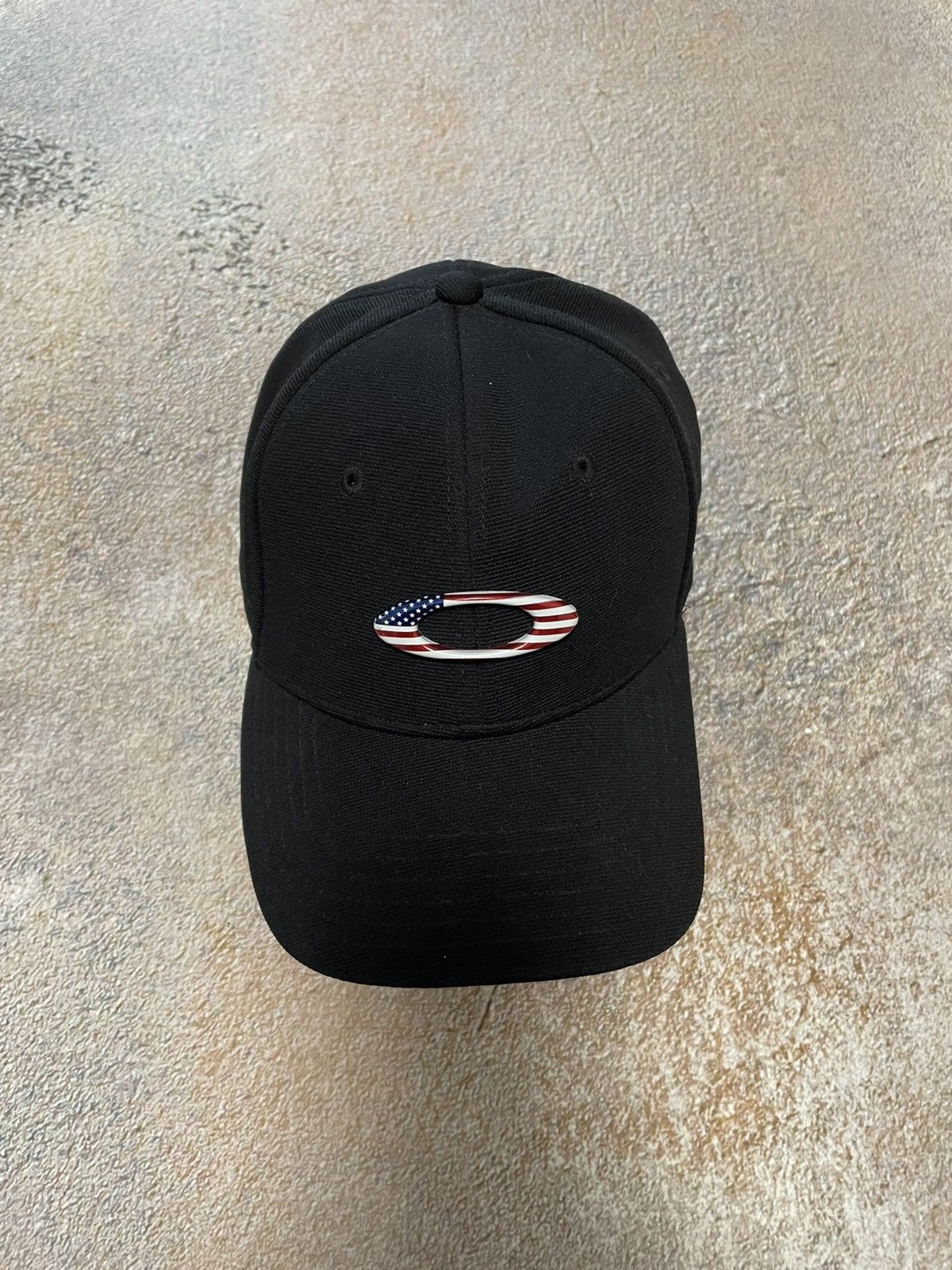 Oakley Vintage Oakley Center Logo Black Cap Size ONE SIZE - 2 Thumbnail
