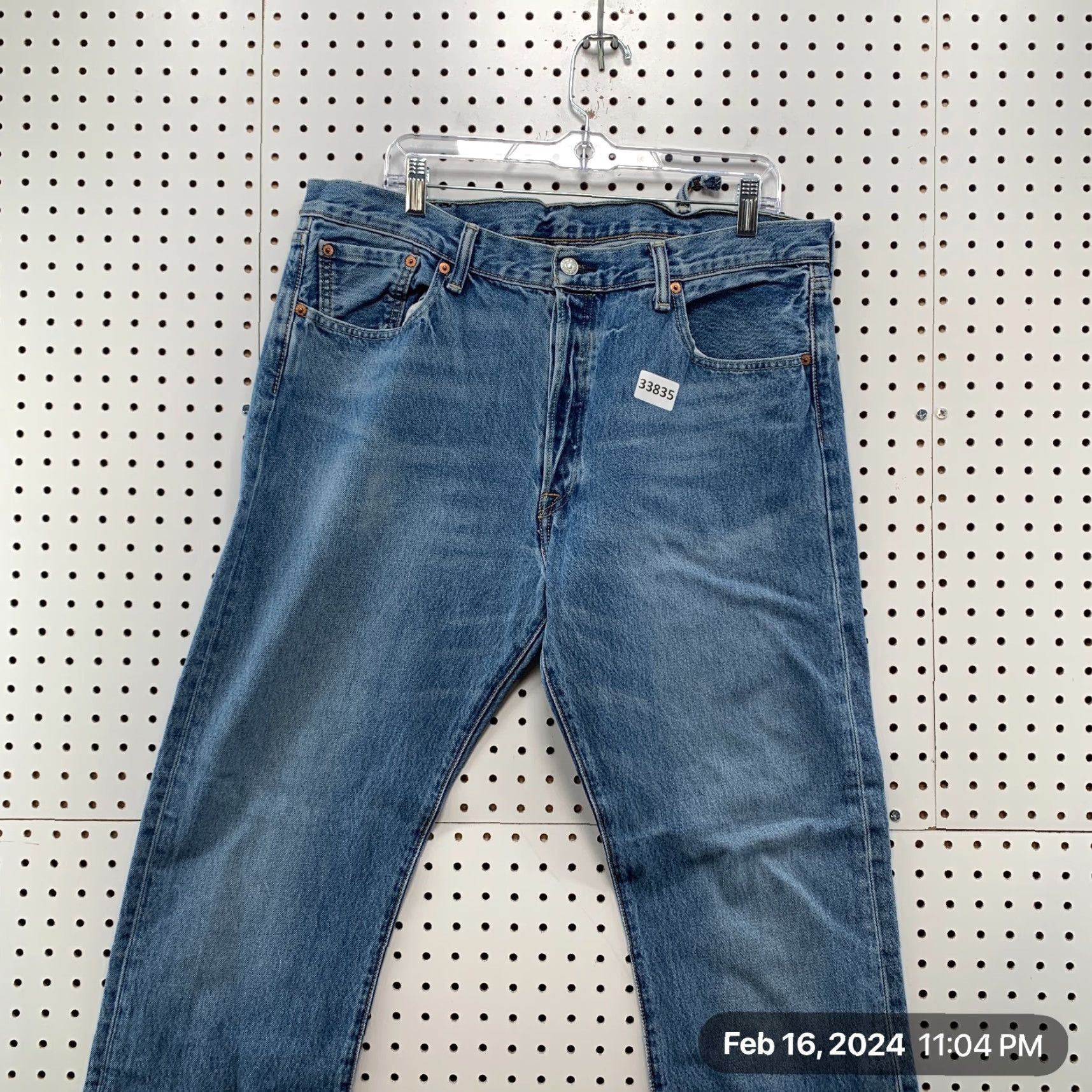 Levi's VINTAGE Levi's 501 Blue Denim Jeans Mens Size 36x31 Light Washed Button Fly FITS 501 Series Straight 36 Jeans Mens Blue 90s Size US 36 / EU 52 - 2 Thumbnail