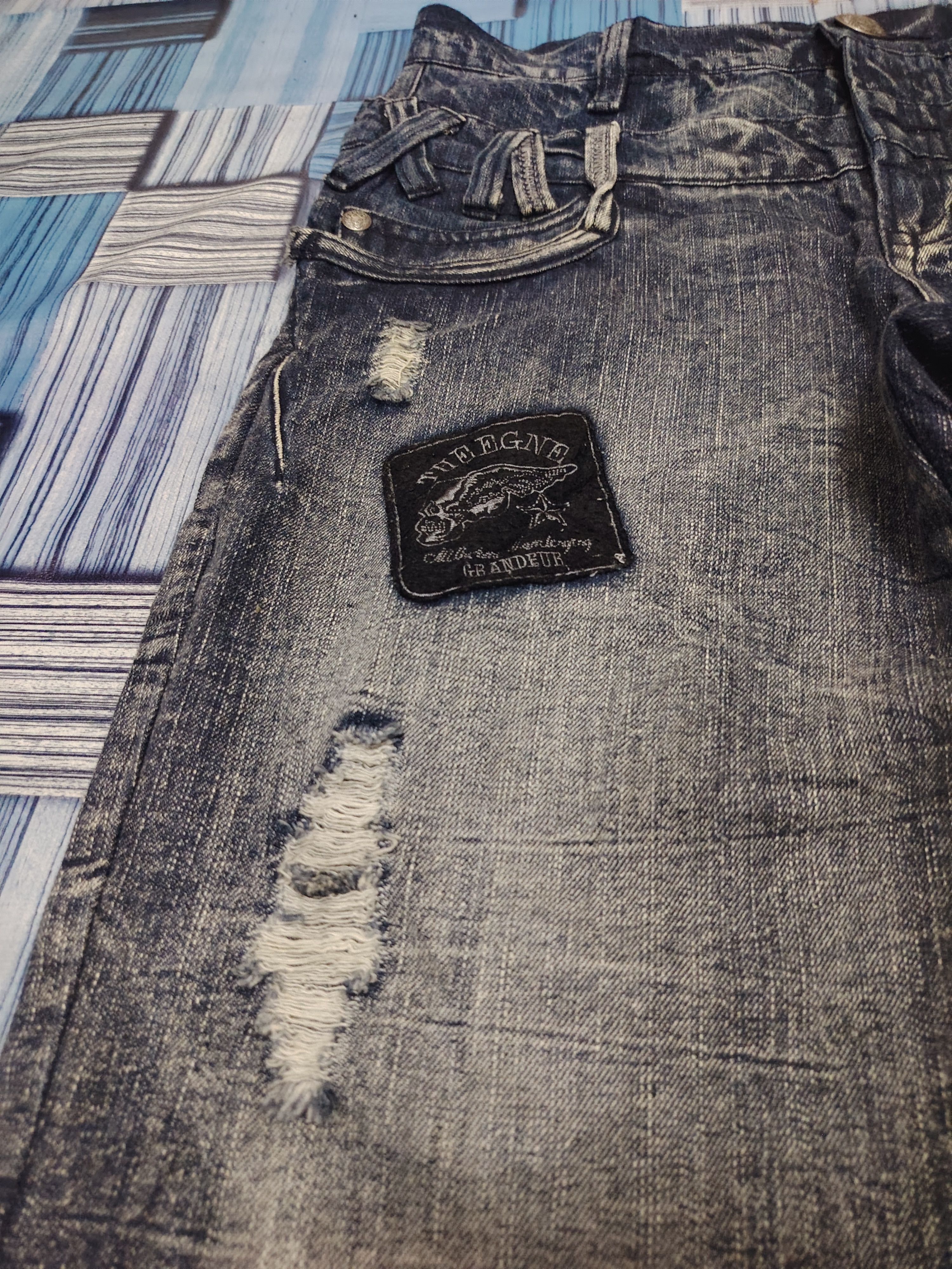 Who Decides War Japanese Originalstyle Double Waist Distressed jeans Patches Size US 30 / EU 46 - 16 Thumbnail