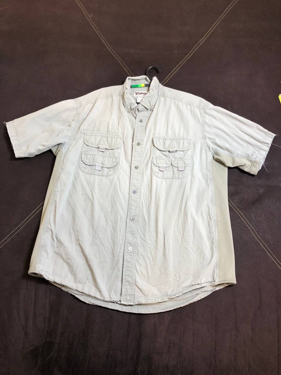 Wrangler Vintage Wrangler Men's Khaki Button-Up Shirt Short Sleeve Size US XL / EU 56 / 4 - 1 Thumbnail