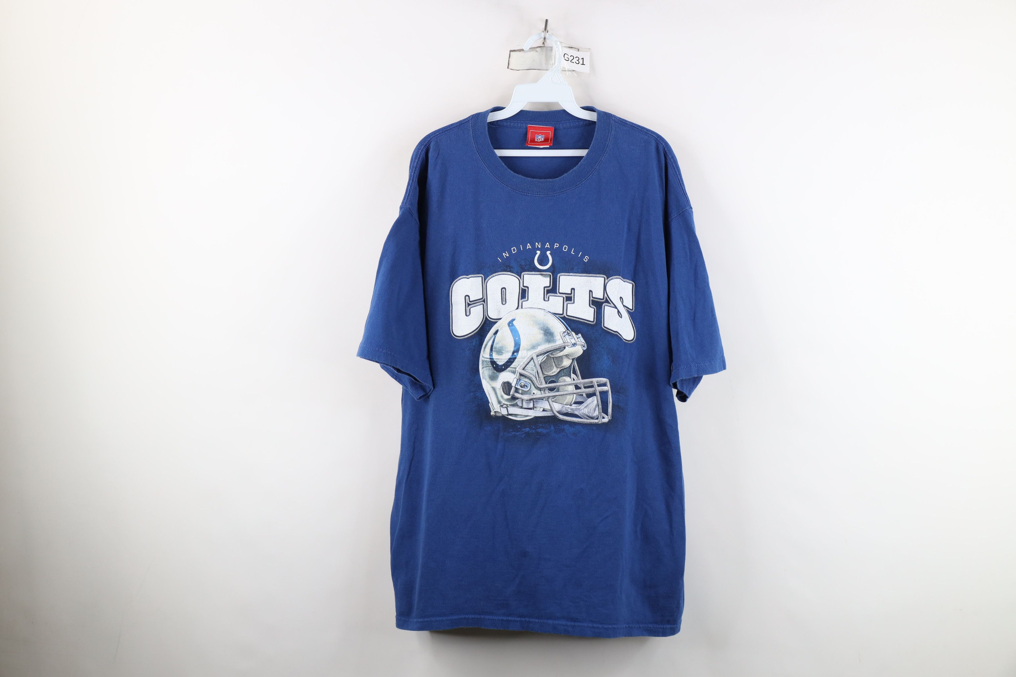 Vintage Vintage Y2K 2005 NFL Indianapolis Football T-Shirt Blue Size US XL / EU 56 / 4 - 1 Thumbnail