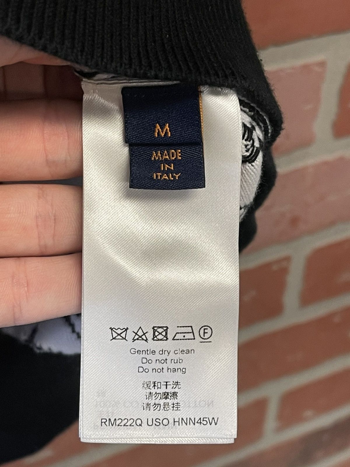 Louis Vuitton Size M - Louis Vuitton Monogram Gradient Hoodie Size US M / EU 48-50 / 2 - 9 Thumbnail