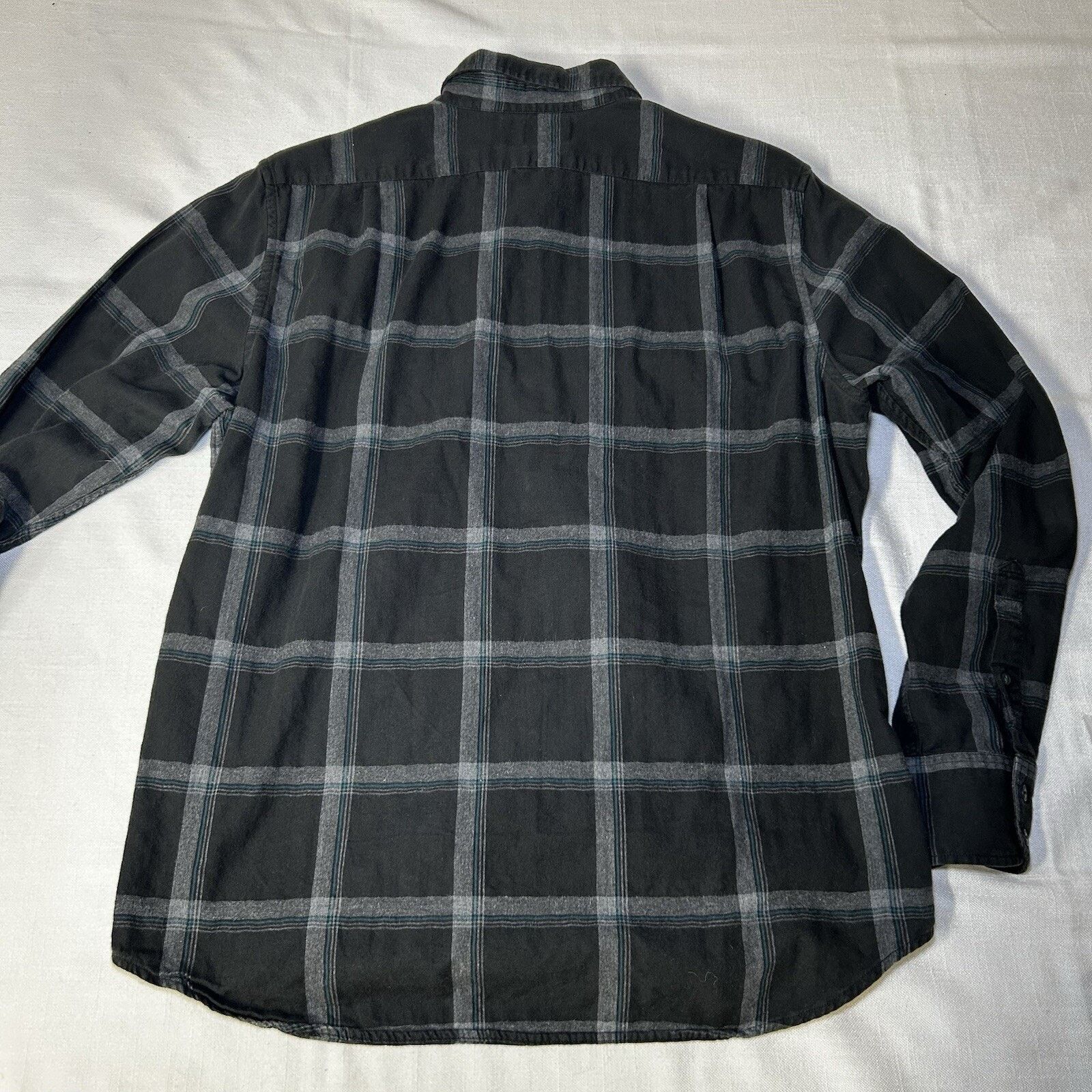 American Eagle Outfitters American Eagle Shirt Mens L Black Plaid Button Long Sleeve Size US L / EU 52-54 / 3 - 7 Thumbnail