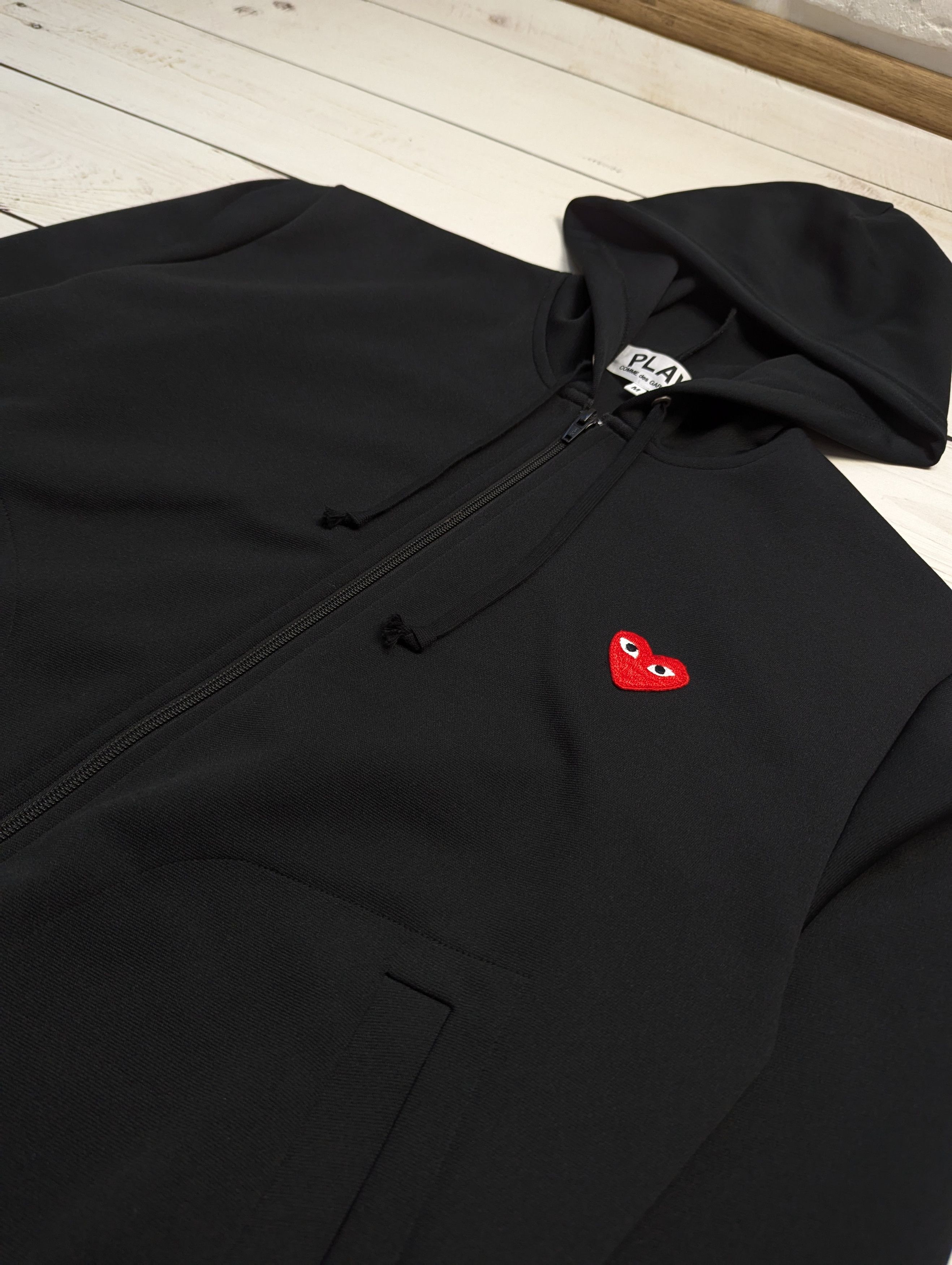 Comme des Garcons Comme des Garçons Play Zip Hoodie Jacket M Size US M / EU 48-50 / 2 - 4 Thumbnail