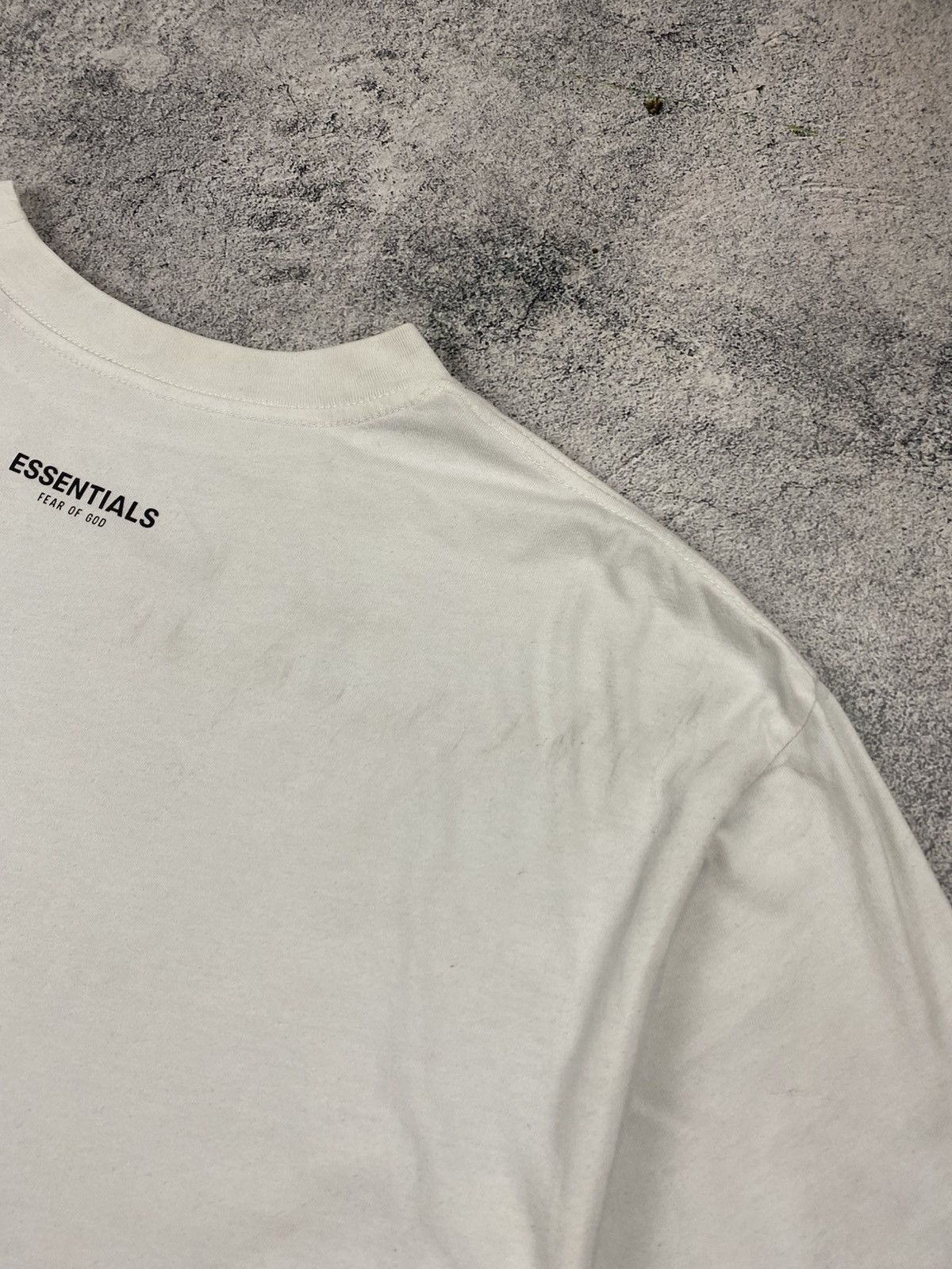 Essentials Essentials Fear Of God Basic Mini Logo Hype Oversized Tee Size US L / EU 52-54 / 3 - 20 Thumbnail