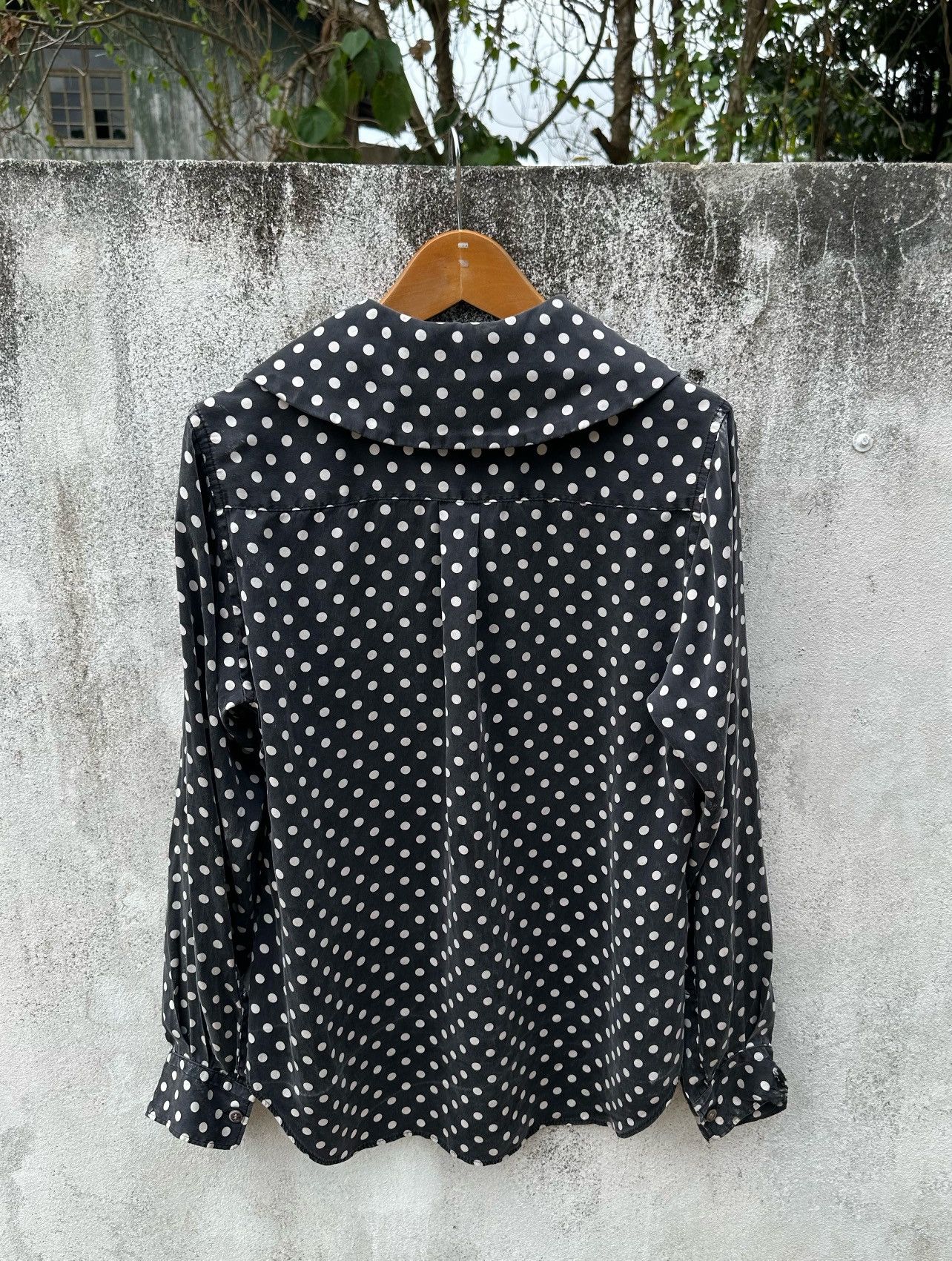 Comme des Garcons Comme des garcons girl black and white polka dot silk shirt Size S / US 4 / IT 40 - 7 Thumbnail