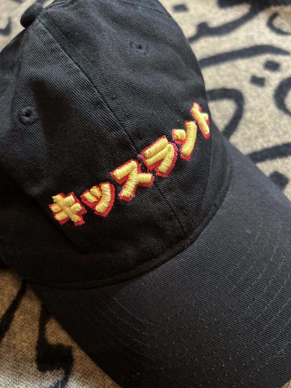 The Weeknd × XO The Weeknd XO Kiss Land Super Fantastic Cap Size ONE SIZE - 4 Thumbnail