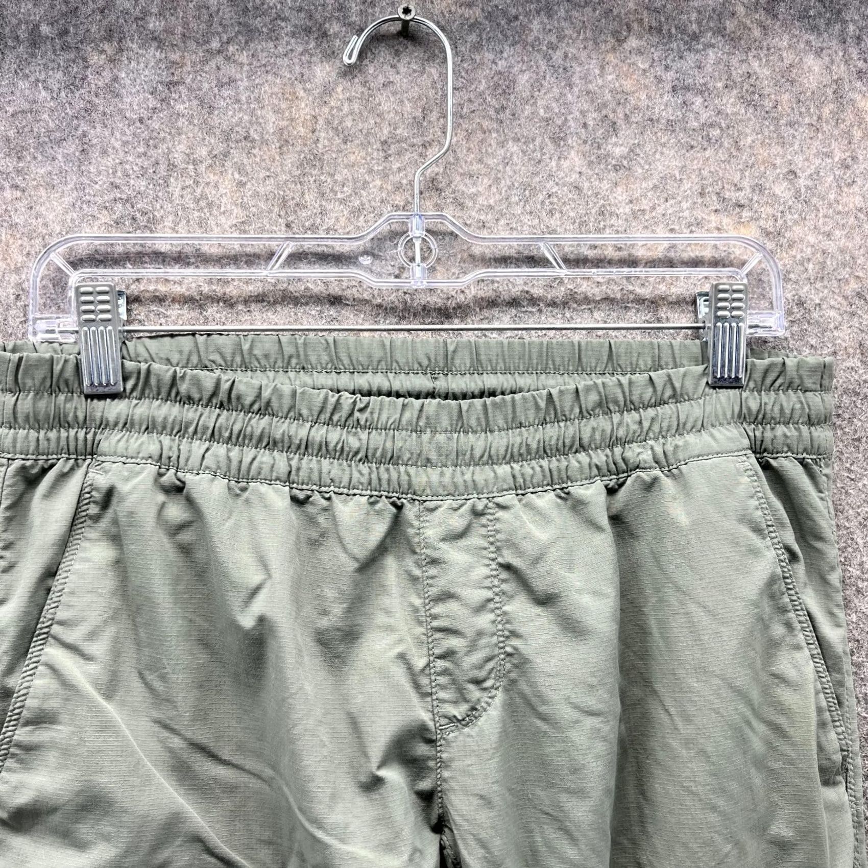 Vintage Columbia Sweatpants Women Small Green Jogger Regular Inseam 27 in Nylon Pockets Casual Athletic Vintage: No Size 28" / US 6 / IT 42 - 5 Thumbnail