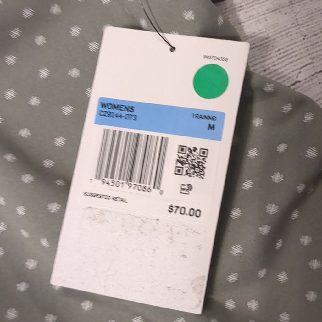 Nike Nike yoga high rise 7/8 tight size medium Size 23" - 3 Thumbnail