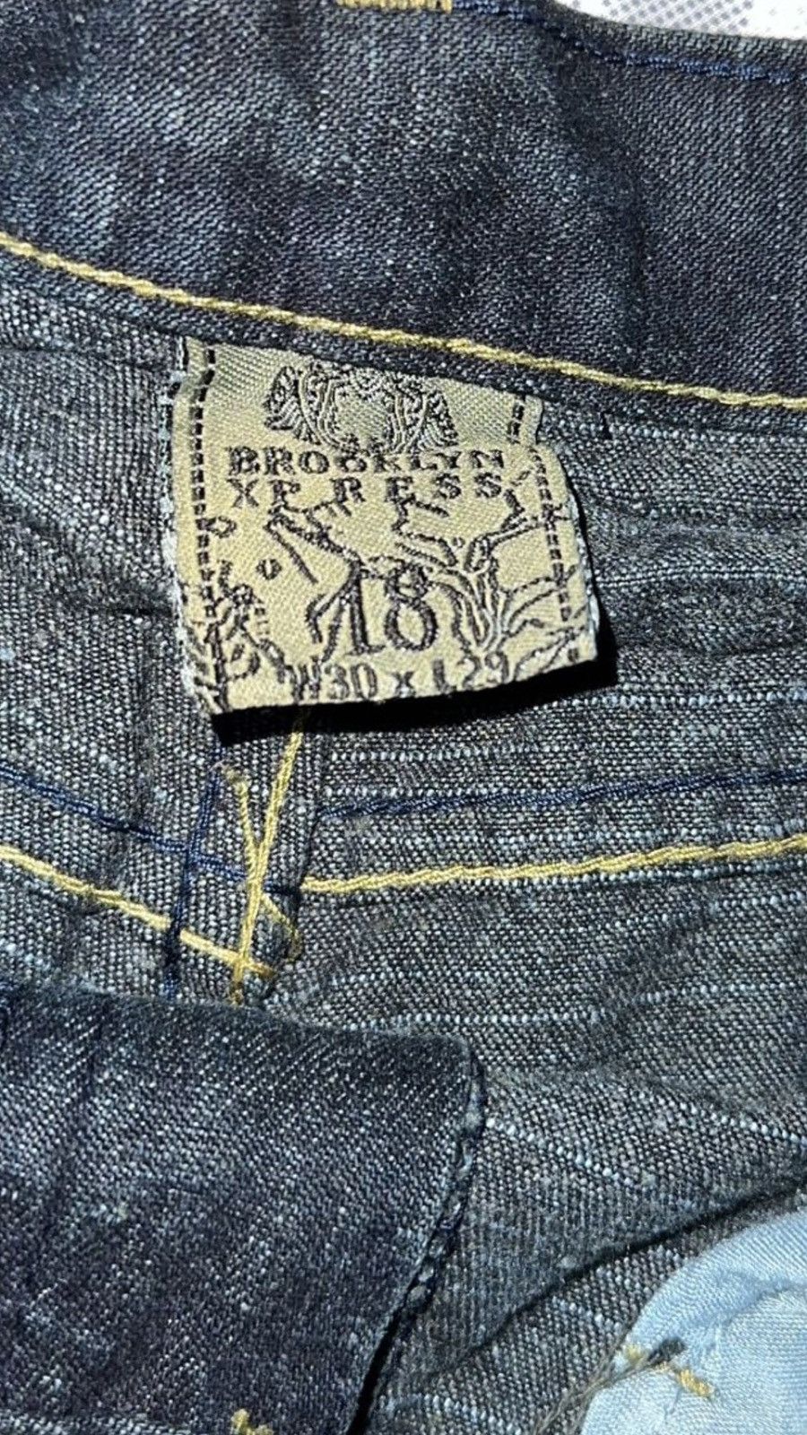 Other Straight jeans with cross on back pockets Size US 30 / EU 46 - 4 Thumbnail