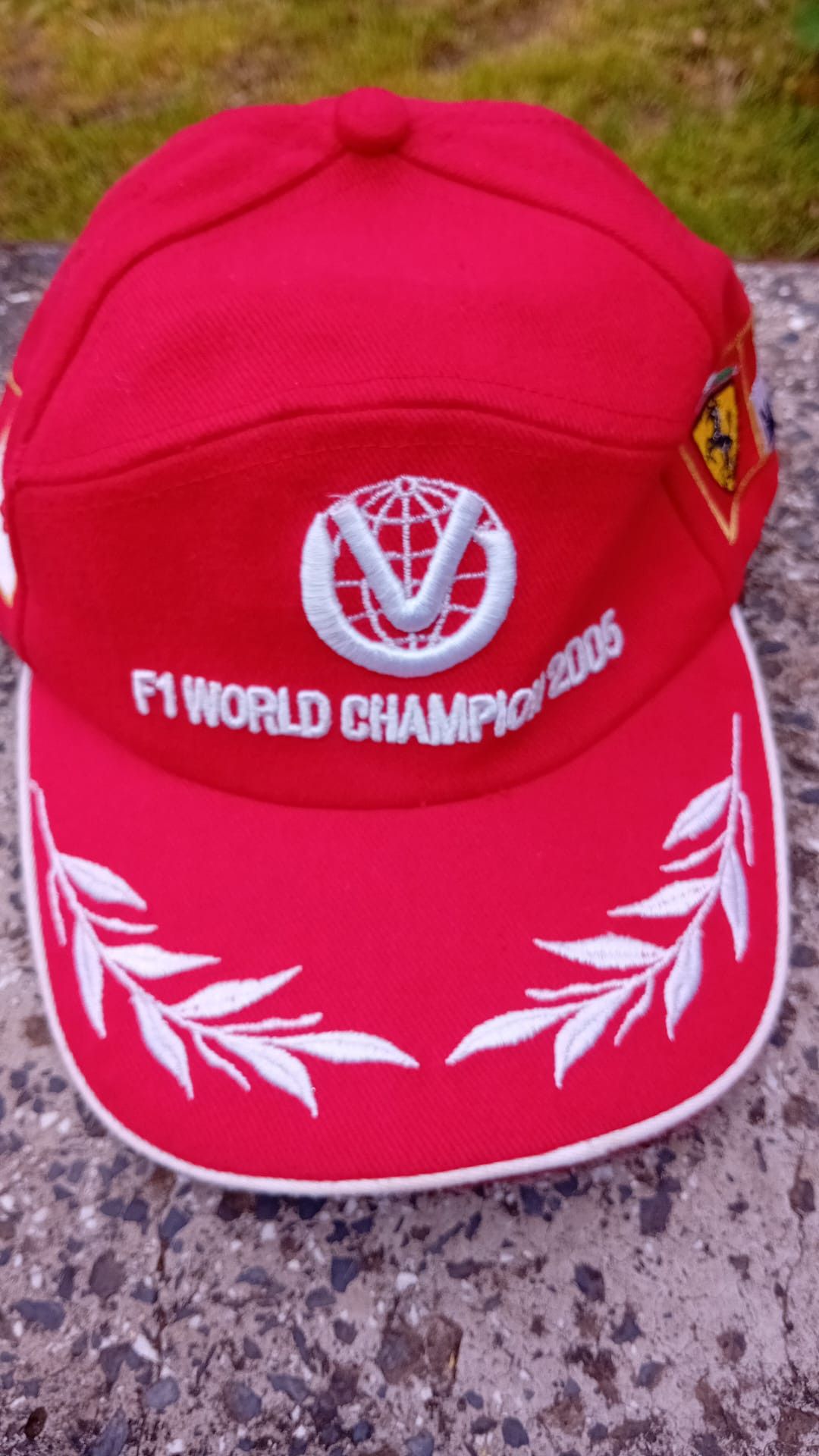 Ferrari × Formula 1 × Vintage Michael Schumacher Ferrari F1 World Champion 2005 Hat Size ONE SIZE - 1 Thumbnail
