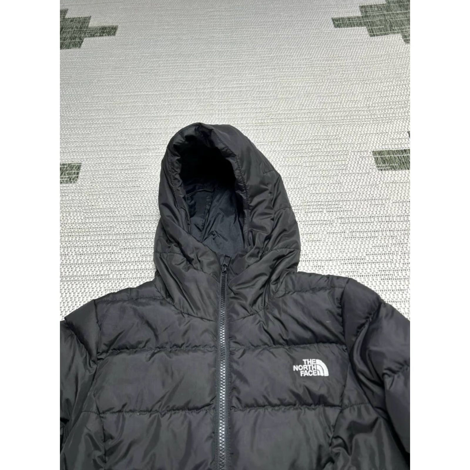 The North Face The North Face Jacket Womens XS Black Down Insulated Puffer Jacket Size XS / US 0-2 / IT 36-38 - 2 Thumbnail