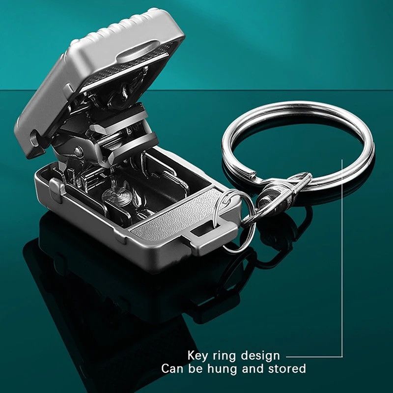 Other Exquisite Luggage Keychain Foldable Nail Cutter (S size) Size ONE SIZE - 1 Thumbnail