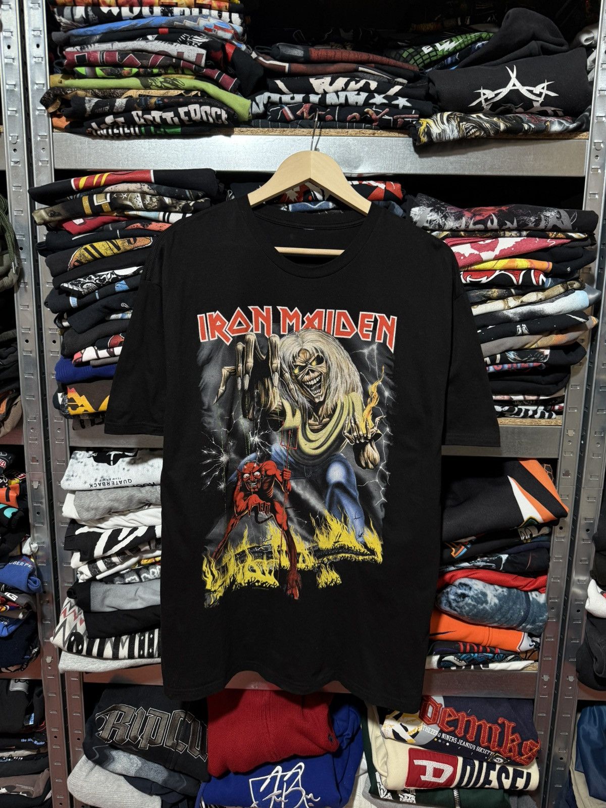 Band Tees Iron Maiden Legacy of the Beast 2019 World Tour Rock T-Shirt Size US XL / EU 56 / 4 - 2 Thumbnail