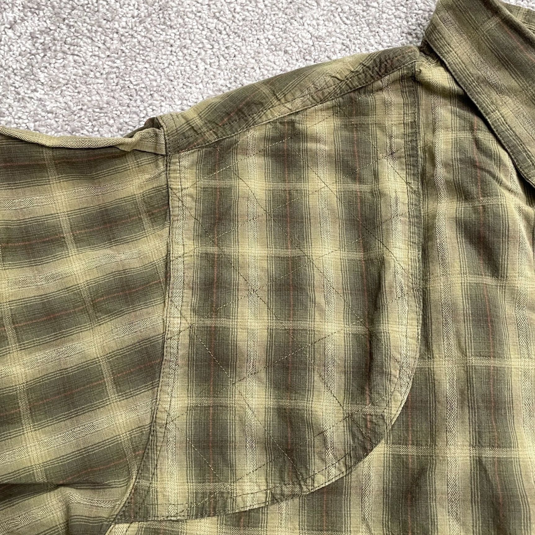 Vintage VINTAGE Columbia River Lodge Shirt Mens L Green Plaid Long Sleeve Size US L / EU 52-54 / 3 - 4 Thumbnail