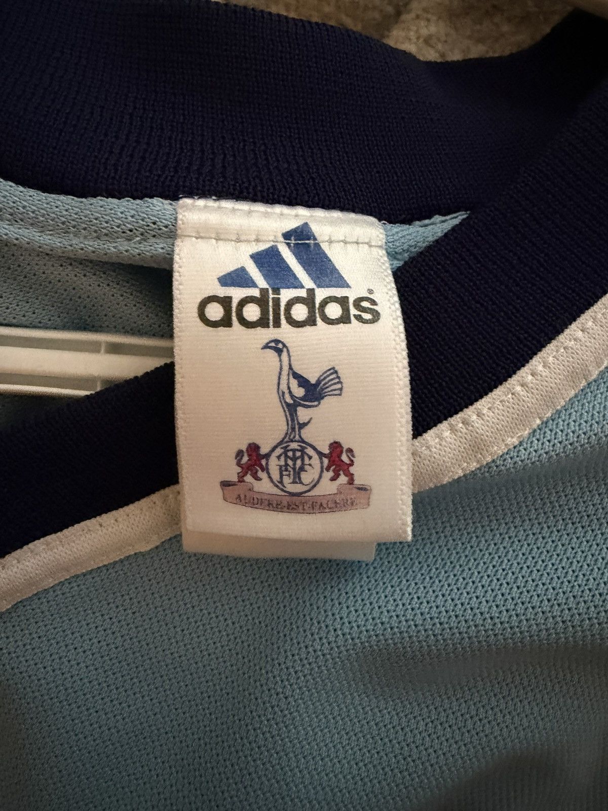 Adidas Vintage Tottenham Hotspur 2001-02 Away Kit Size US XXL / EU 58 / 5 - 2 Thumbnail