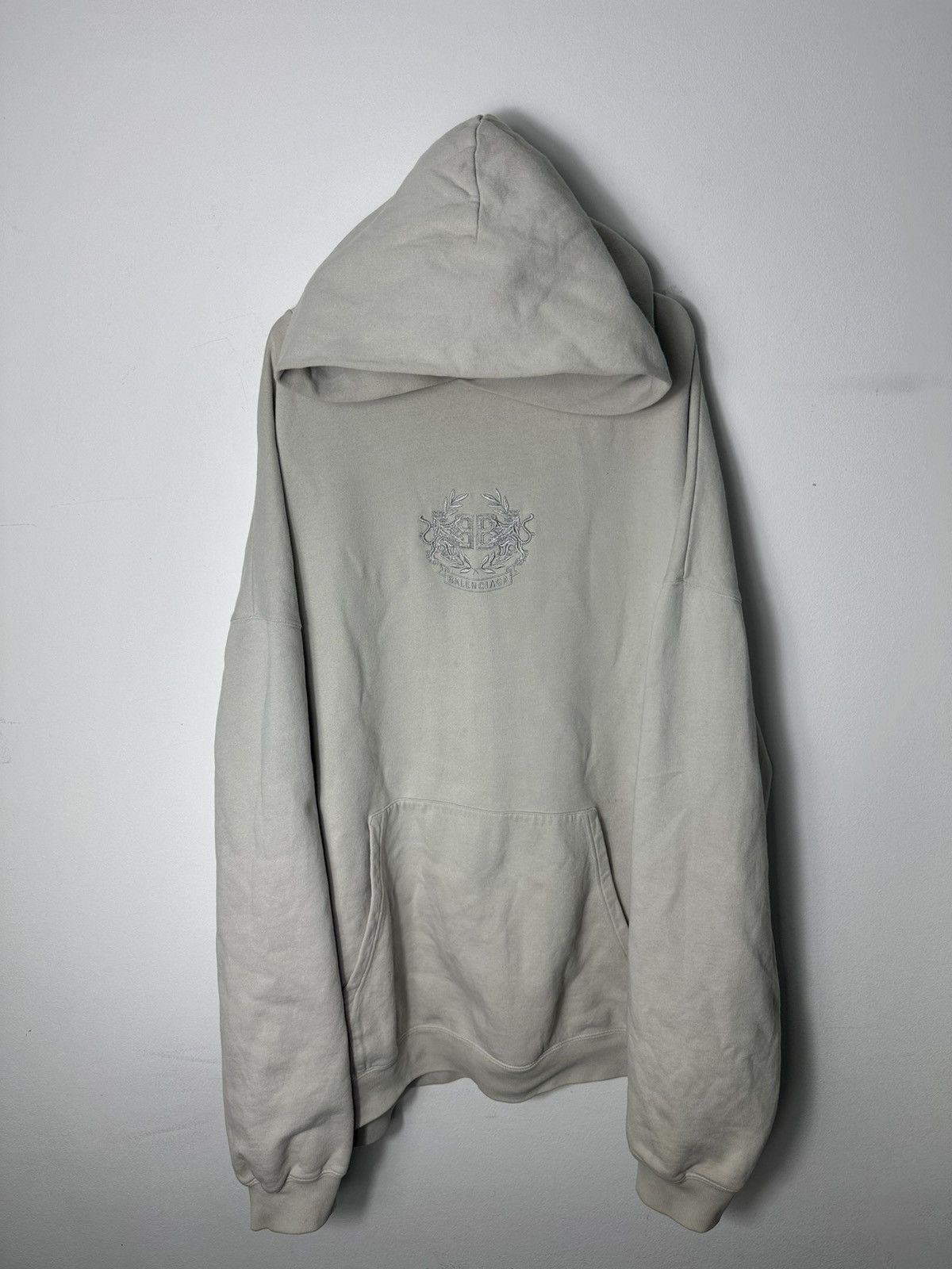 Balenciaga balenciaga embroidered logo hoodie Size US XXL / EU 58 / 5 - 1 Thumbnail