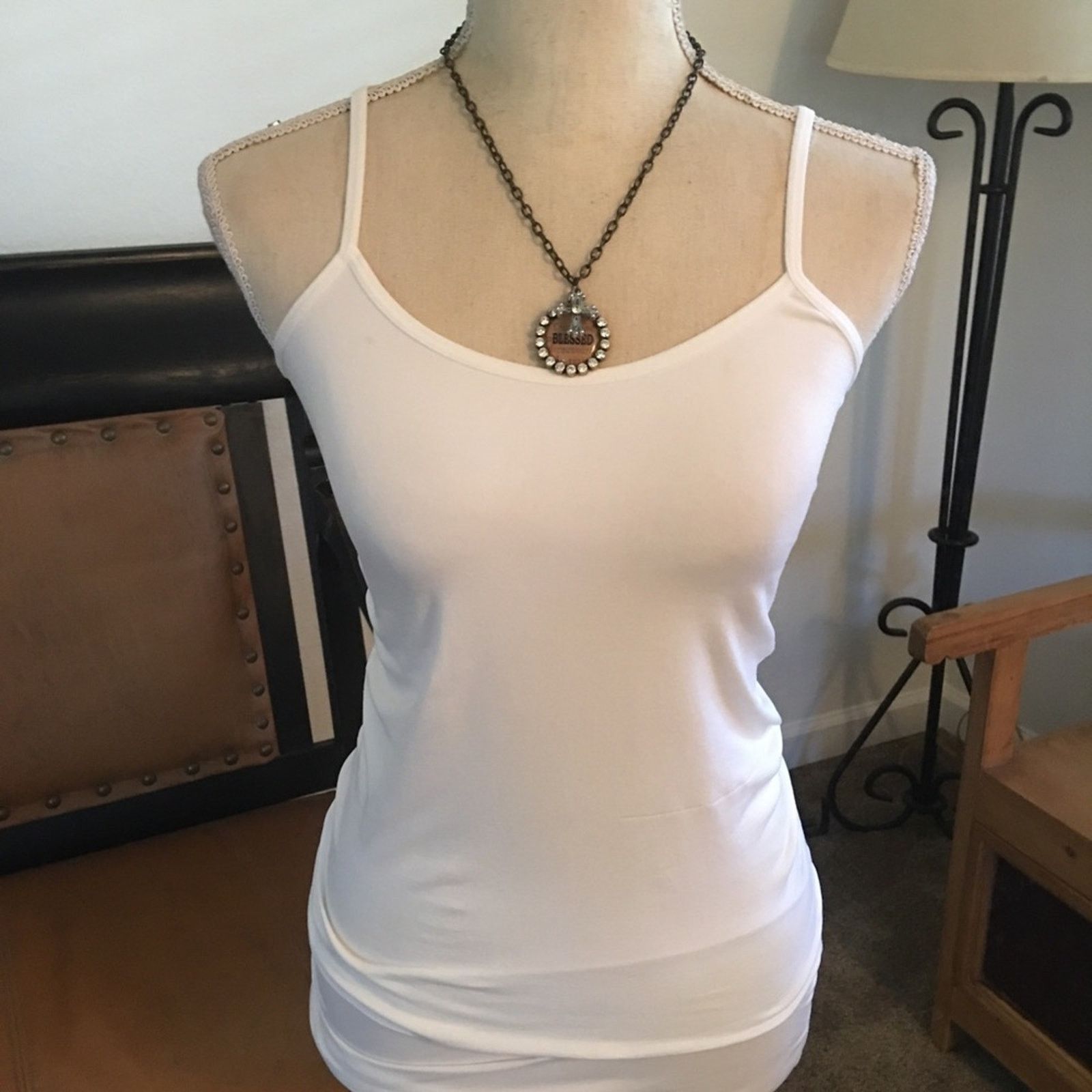 Jewelry Monarch Inspiration Blessed Pendant Charm Necklace in Gold, Women's