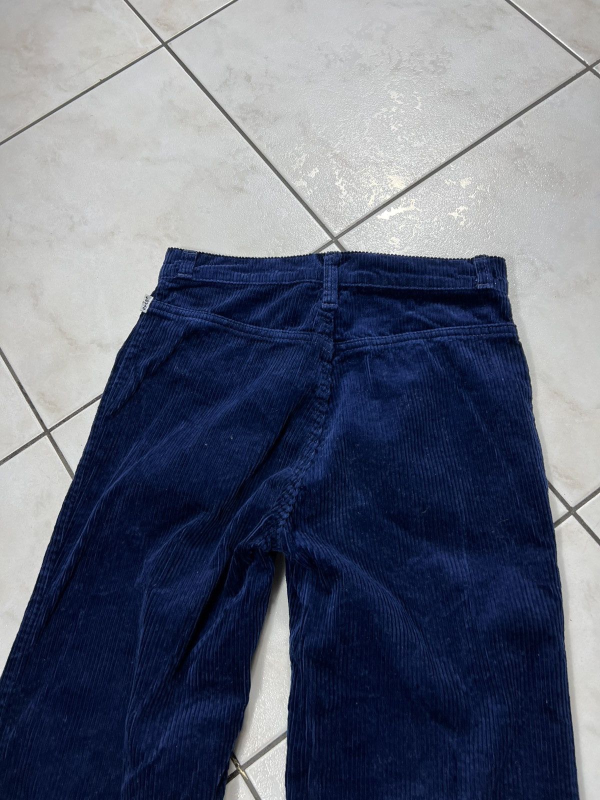 Levi's Vintage 70s Levi’s flared leg low waist y2k corduroy pants Size 27" / US 4 / IT 40 - 12 Thumbnail