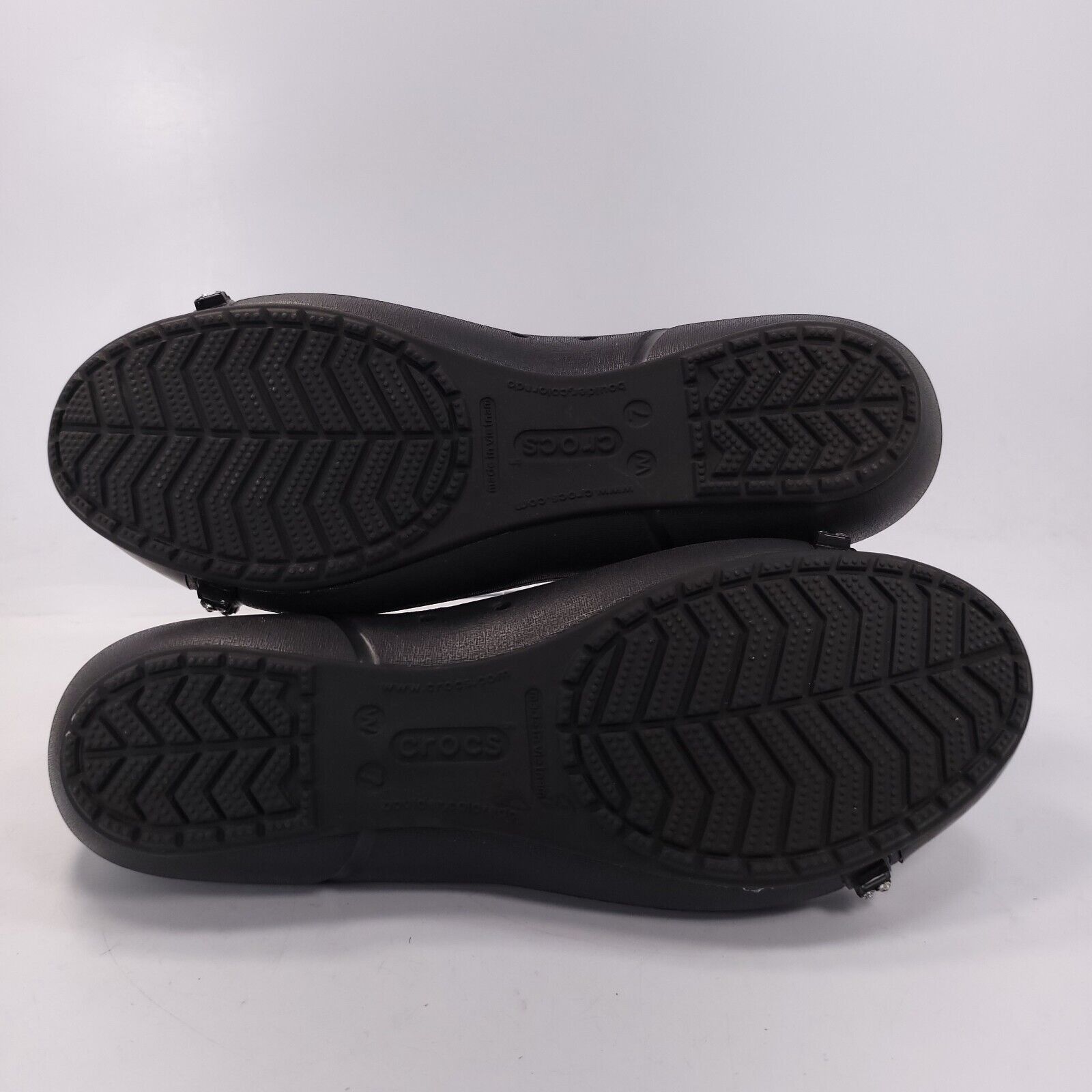Crocs Crocs Slip Ballet Flat Womens Size 7 Black Rubber Round Toe Size US 7 / IT 37 - 7 Thumbnail