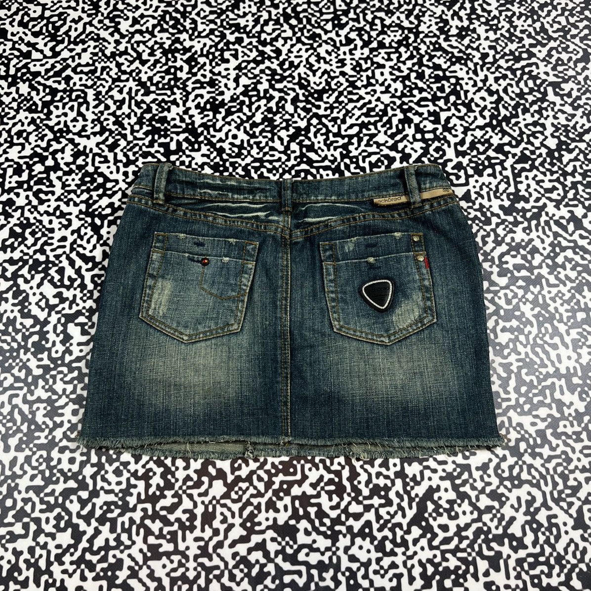 Ecko Unltd. Vintage Y2K Ecko Red Unlimeted Chain Logo Denim Mini Skirt Size 28" / US 6 / IT 42 - 5 Thumbnail
