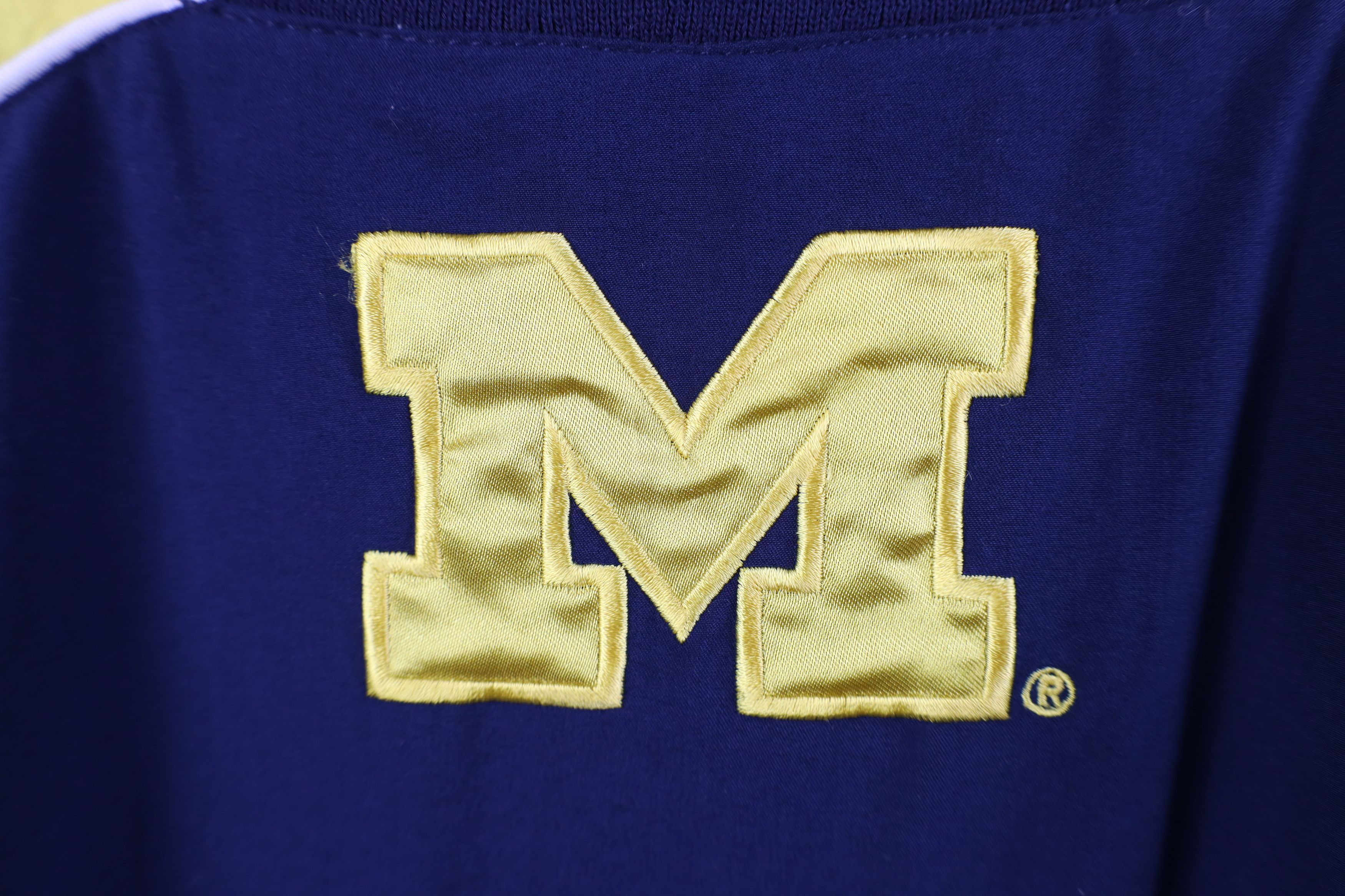 Vintage Vintage 90s Y2K University of Michigan Lined Pullover Jacket Size US XXL / EU 58 / 5 - 11 Thumbnail