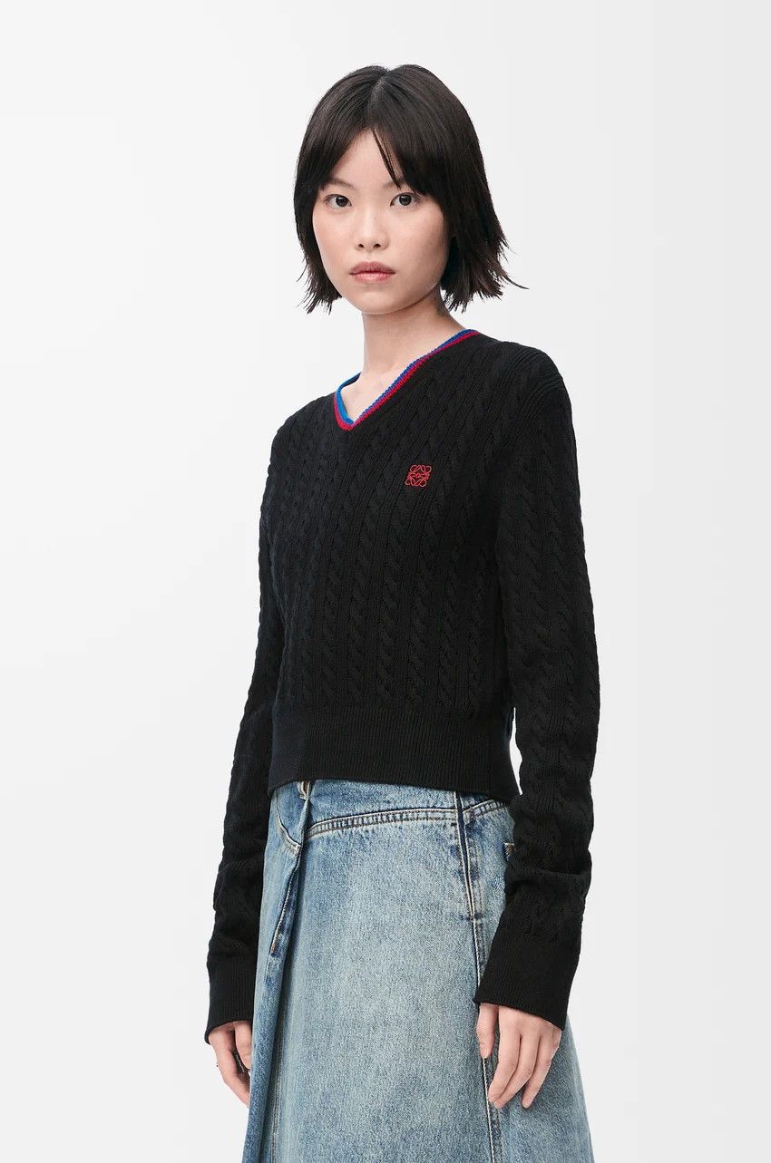 o1loc1c0525 Sweaters in Black