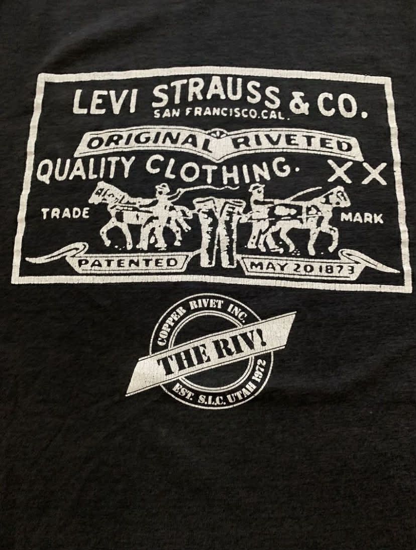 Levi's Vintage Clothing VINTAGE LEVI’S T-SHIRT Size US XL / EU 56 / 4 - 3 Thumbnail