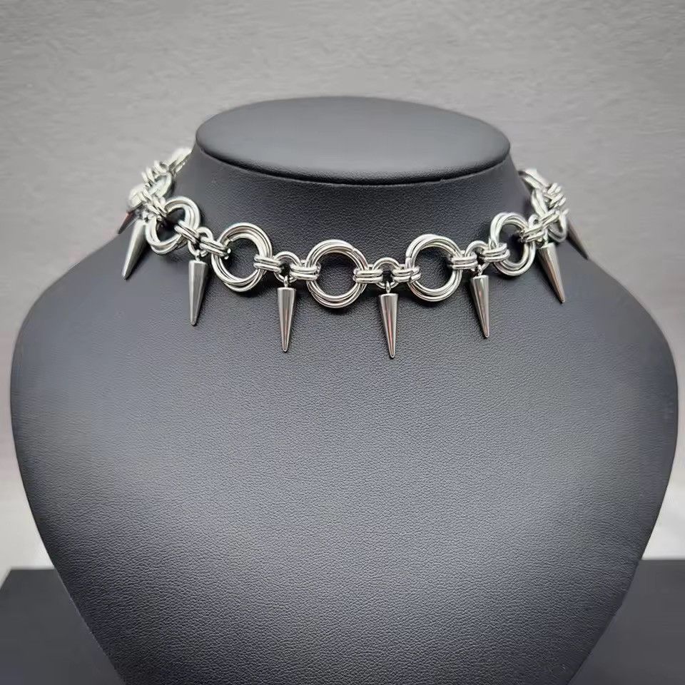 Japanese Brand Rivet Spike Choker Necklace Size ONE SIZE - 1 Thumbnail