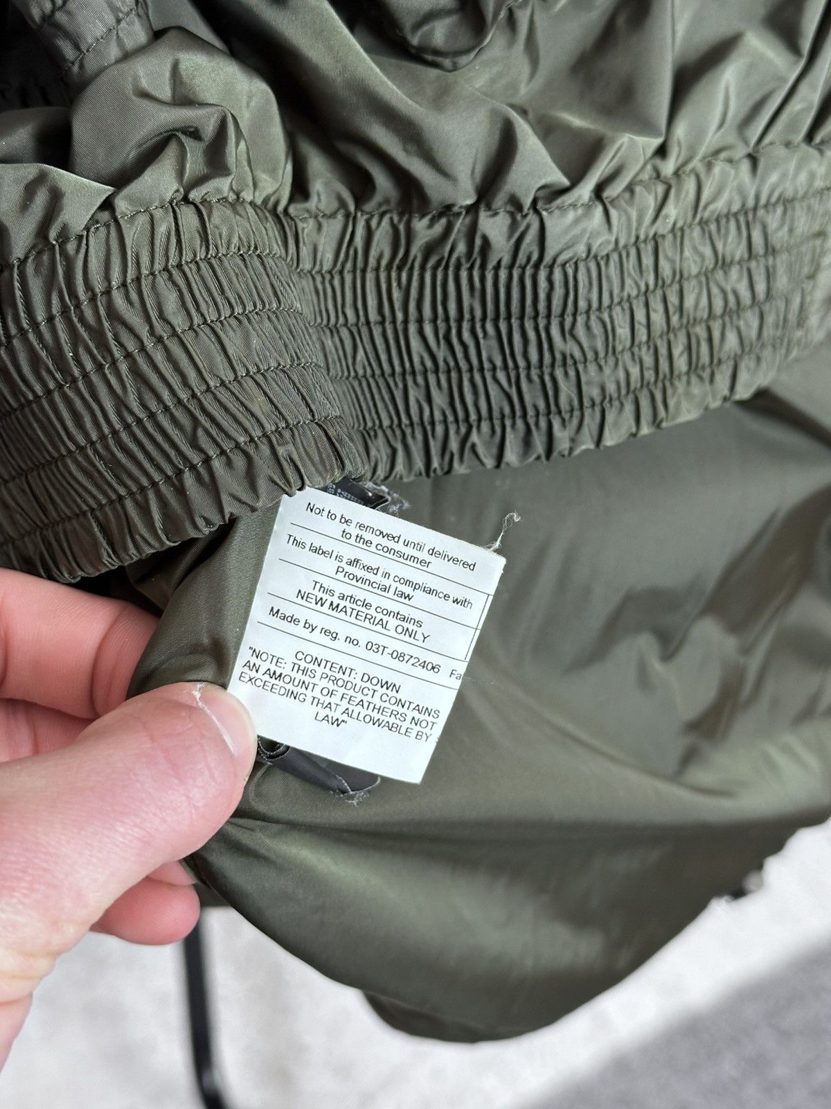 Prada Prada Sport SGA407 Down Puffer Jacket Olive Green Size 52/L Size US L / EU 52-54 / 3 - 12 Thumbnail