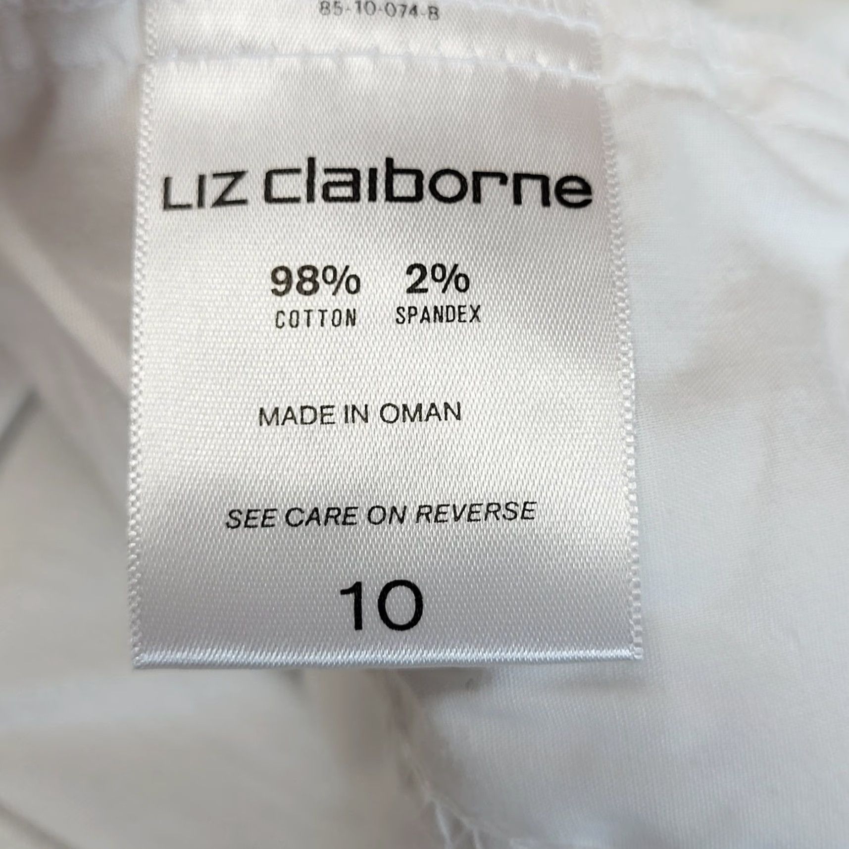 Liz Claiborne Liz Claiborne Classic Shorts Women 10 Chino White Stretch Cotton Pockets Beach Nautical Casual Travel Summer Patio Size 24" / US 00 / IT 34 - 6 Thumbnail